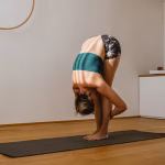 7 Gerakan Yoga yang Bantu Melemaskan Leher
