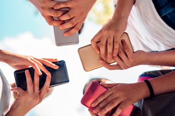 7 Strategi Menjaga Mental Tetap Sehat di Media Sosial