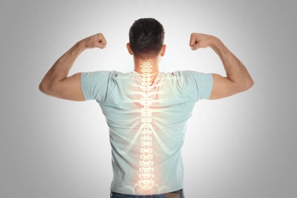 7 Kebiasaan Baik Agar Tulang Belakang Tetap Sehat Sampai Tua
