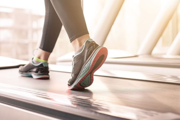 10 Tips Memilih Sepatu yang Ramah Buat Sendi Lutut 10 Tips Memilih Sepatu yang Ramah Buat Sendi Lutut